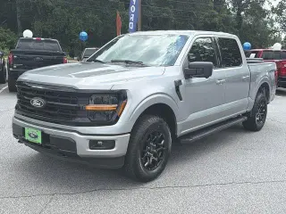Ford F-150 2024 4x4 XLT 4p SuperCrew 5.5 ft. SB