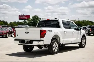 Ford F-150 2024 4x4 XLT 4p SuperCrew 5.5 pies CB