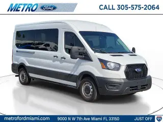 Ford Transit 2024 350 XL 3dr LWB Techo Medio Furgoneta de Pasajeros