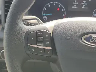 Ford Transit 2024 350 XL 3dr LWB Techo Medio Furgoneta de Pasajeros
