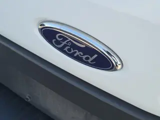 Ford Transit 2024 350 XL 3dr LWB Techo Medio Furgoneta de Pasajeros