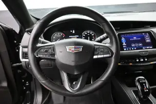 Cadillac XT4 2022 Sport 4p Crossover