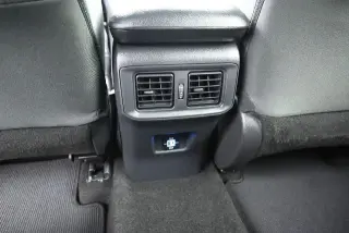 Toyota RAV4 2025 LE 4p SUV