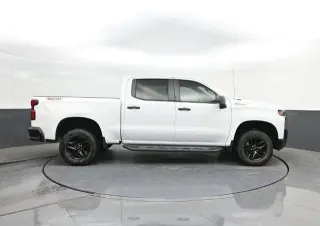 Chevrolet Silverado 1500 2020 4x4 Custom Trail Boss 4p. Crew Cab 5.8 ft. SB