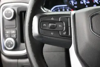 GMC Sierra 1500 2021 4x2 Elevation 4p Camioneta Cabina Extendida 5,8 ft. SB