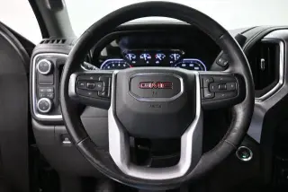 GMC Sierra 1500 2021 4x2 Elevation 4p Camioneta Cabina Extendida 5,8 ft. SB