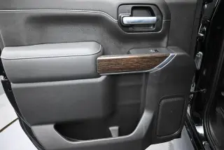 GMC Sierra 1500 2021 4x2 Elevation 4p Camioneta Cabina Extendida 5,8 ft. SB