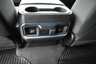 GMC Sierra 1500 2021 4x2 Elevation 4p Camioneta Cabina Extendida 5,8 ft. SB
