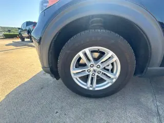 Ford Explorer 2023 XLT 4p SUV