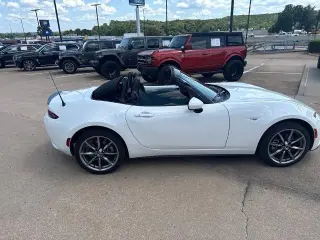 Mazda MX-5 Miata 2023 Grand Touring 2dr Convertible 6M