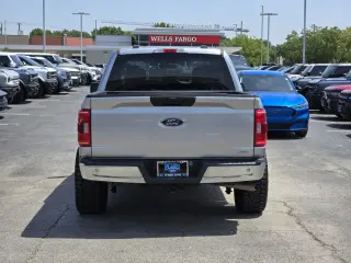 Ford F-150 2023 4x4 Platinum 4dr SuperCrew 5.5 ft. SB