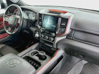 Ram 1500 2019 4x4 Rebel 4p Crew Cab 5.6 ft. SB Camioneta