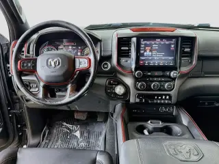 Ram 1500 2019 4x4 Rebel 4p Crew Cab 5.6 ft. SB Camioneta