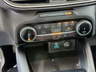Ford Escape 2022 AWD SEL 4p SUV
