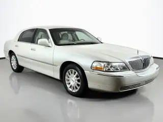 Lincoln Town Car 2007 Signature 4p Sedán