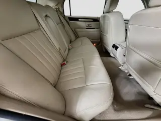 Lincoln Town Car 2007 Signature 4p Sedán