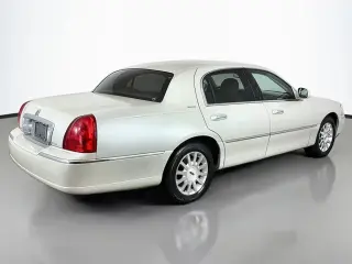 Lincoln Town Car 2007 Signature 4p Sedán