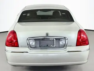 Lincoln Town Car 2007 Signature 4p Sedán