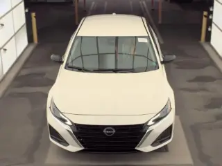Nissan Altima 2025 AWD 2.5 SV 4p Sedan