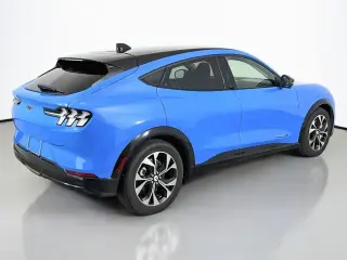 Ford Mustang Mach-E 2023 AWD Premium 4p SUV