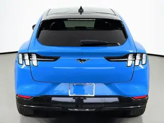 Ford Mustang Mach-E 2023 AWD Premium 4p SUV