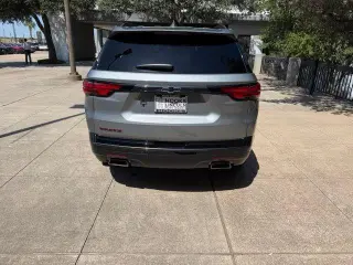 Chevrolet Traverse 2023 Premier 4p SUV