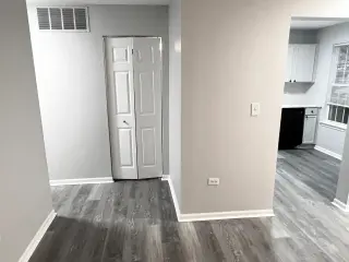 Propiedad en alquiler con 2 dormitorios y 2 baños en Naperville