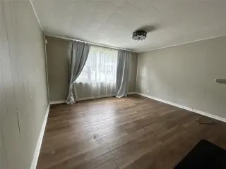 Propiedad en alquiler con 3 habitaciones y 1 baño en Bellaire