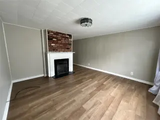Propiedad en alquiler con 3 habitaciones y 1 baño en Bellaire