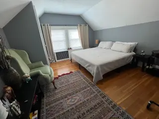 Propiedad en alquiler con 6 dormitorios y 2.5 baños en Boston