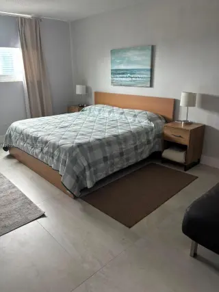 Propiedad en alquiler con 2 dormitorios y 2 baños en Sunny Isles Beach