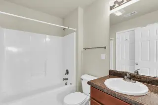 Propiedad de alquiler con 2 dormitorios y 2 baños en Champaign
