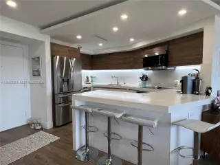 Propiedad de alquiler con 1 dormitorio y 2 baños en Aventura