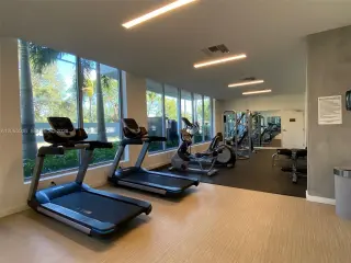 Propiedad en alquiler con 2 dormitorios y 2 baños en North Miami Beach