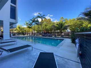 Propiedad en alquiler con 2 dormitorios y 2 baños en North Miami Beach