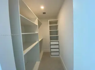 Propiedad en alquiler con 2 dormitorios y 2 baños en North Miami Beach
