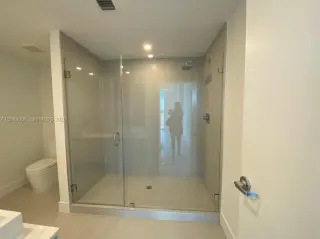 Propiedad en alquiler con 2 dormitorios y 2 baños en North Miami Beach