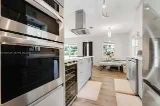 Propiedad de alquiler con 3 dormitorios y 2 baños en North Miami Beach