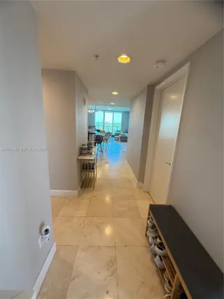 Propiedad en alquiler con 3 dormitorios y 2 baños en North Miami