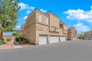 Propiedad en alquiler con 2 dormitorios y 2 baños en North Las Vegas