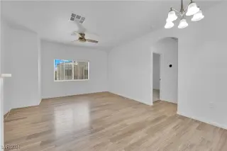 Propiedad en alquiler con 2 dormitorios y 2 baños en North Las Vegas