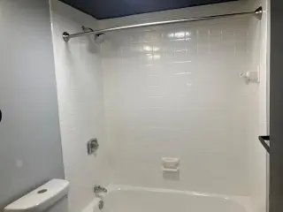 Propiedad en alquiler con 0 dormitorios y 1 baño en Waltham