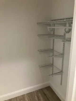 Propiedad en alquiler con 0 dormitorios y 1 baño en Waltham