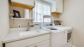 Propiedad en alquiler con 4 dormitorios y 2 baños en Savannah