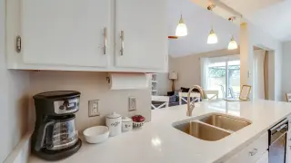 Propiedad en alquiler con 4 dormitorios y 2 baños en Savannah