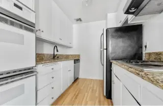 2 Bedroom Apt in Compton