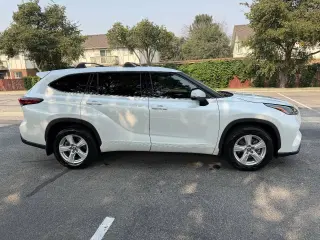 Toyota Highlander 2022