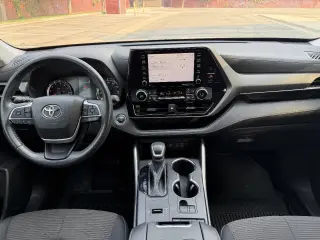 Toyota Highlander 2022