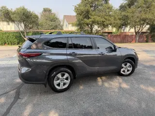 Toyota Highlander 2023