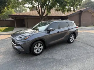 Toyota Highlander 2023